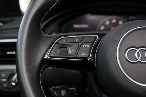 Audi-S5