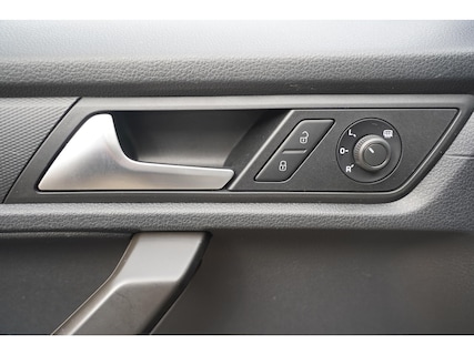 Volkswagen-Caddy Maxi