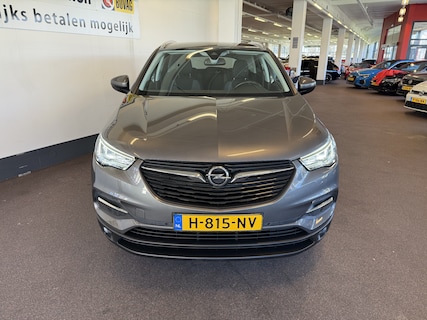 Opel-Grandland