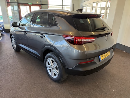 Opel-Grandland