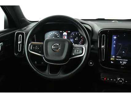 Volvo-XC40