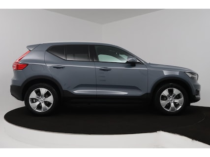 Volvo-XC40