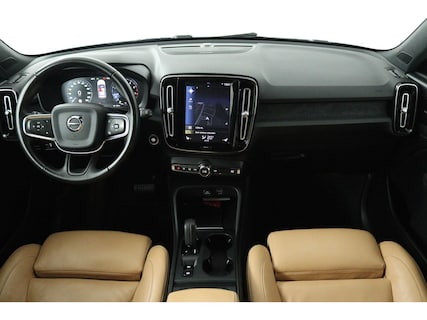 Volvo-XC40