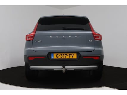 Volvo-XC40