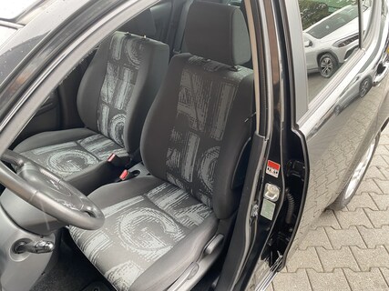 Opel-Agila