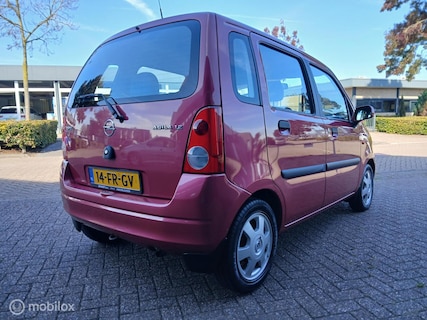 Opel-Agila