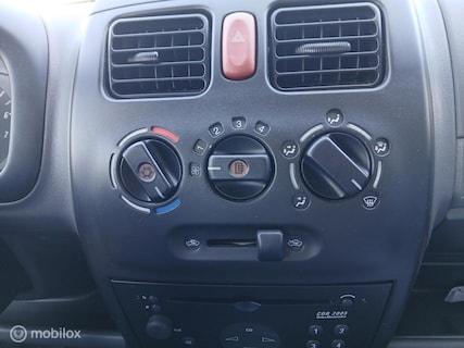 Opel-Agila