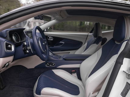 Aston Martin-DB11