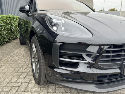 Porsche-Macan