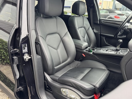 Porsche-Macan