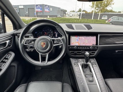 Porsche-Macan