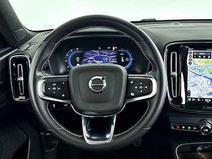 Volvo-XC40