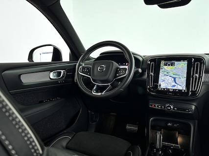 Volvo-XC40