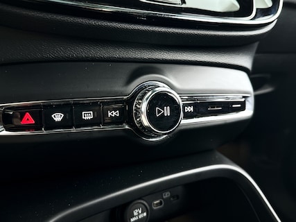 Volvo-XC40