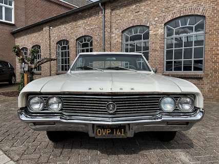 Buick-Skylark