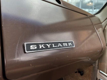 Buick-Skylark