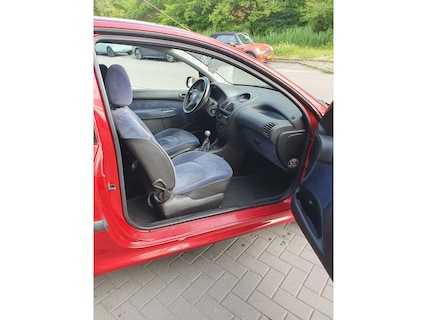 Peugeot-206