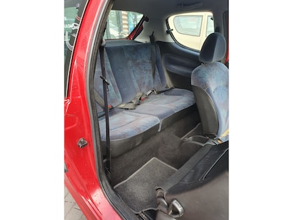 Peugeot-206
