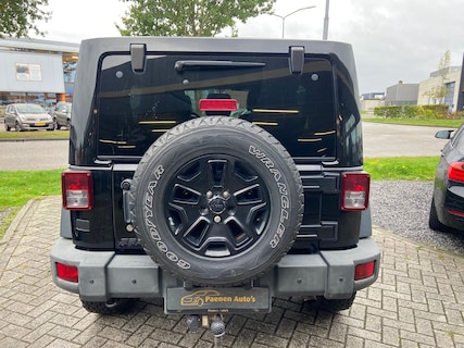 Jeep-Wrangler