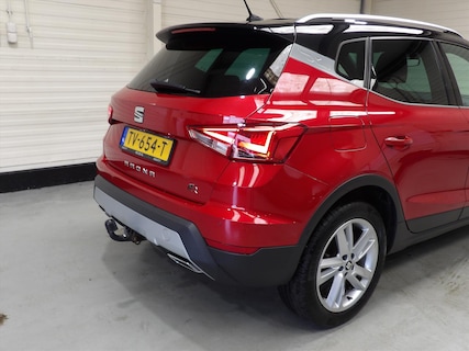 SEAT-Arona