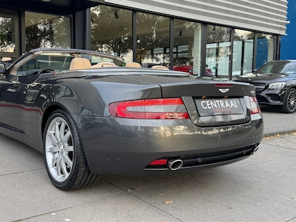 Aston Martin-DB9