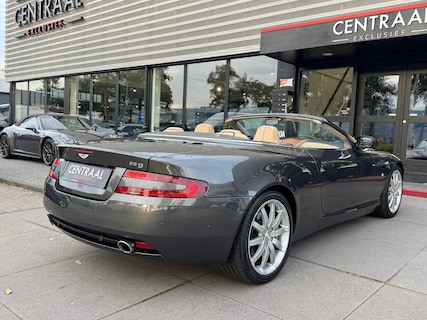 Aston Martin-DB9