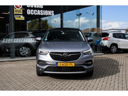 Opel-Grandland