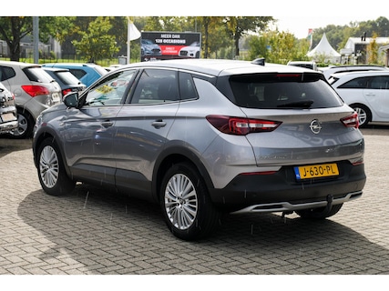 Opel-Grandland