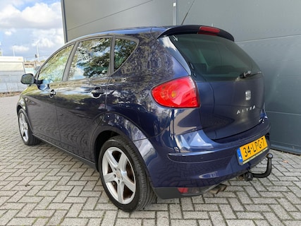 SEAT-Altea