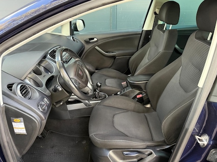 SEAT-Altea
