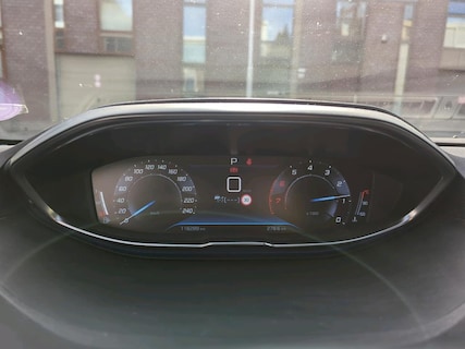 Peugeot-3008