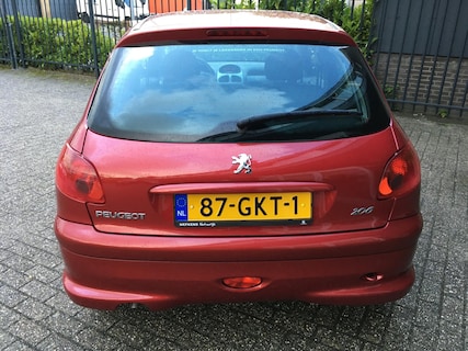 Peugeot-206