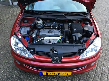 Peugeot-206