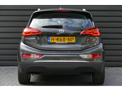Opel-Ampera-e