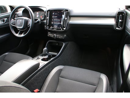 Volvo-XC40