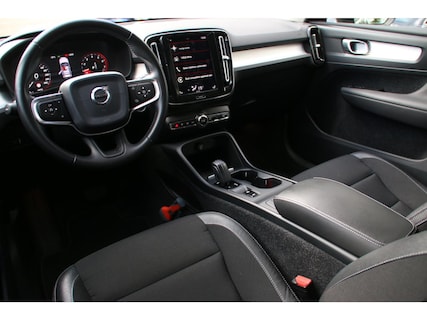 Volvo-XC40