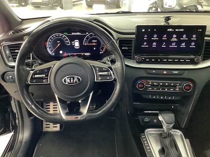 Kia-ProCeed
