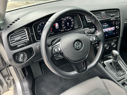 Volkswagen-Golf