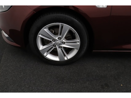 Opel-Insignia