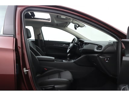 Opel-Insignia