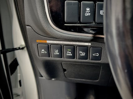 Mitsubishi-Outlander