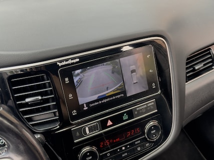 Mitsubishi-Outlander