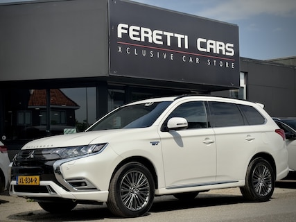 Mitsubishi-Outlander