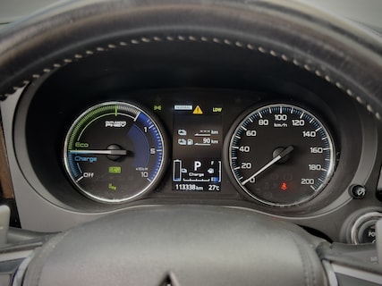Mitsubishi-Outlander