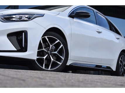 Kia-ProCeed