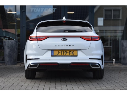 Kia-ProCeed