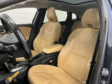 Volvo-V40 Cross Country
