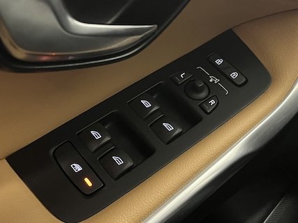 Volvo-V40 Cross Country