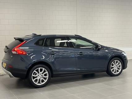 Volvo-V40 Cross Country