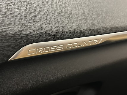 Volvo-V40 Cross Country